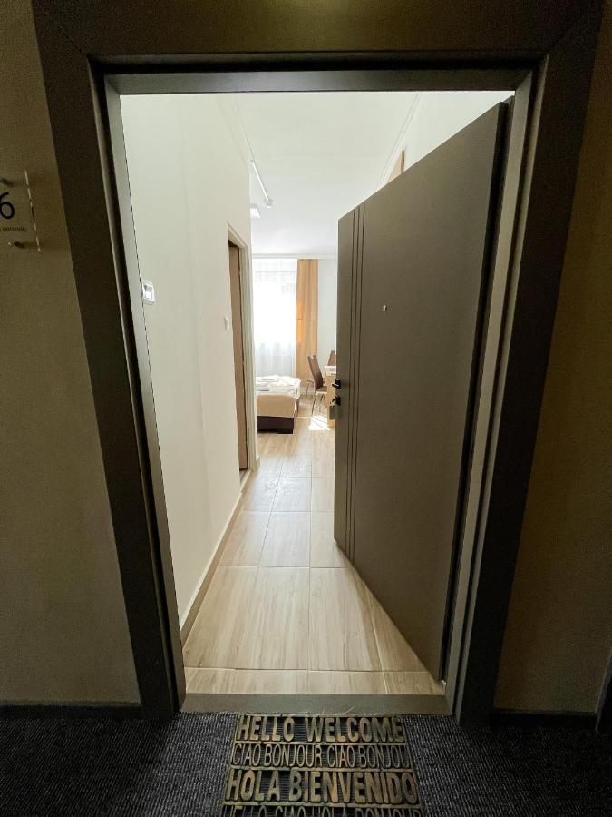 Oereg-To Hotel Es Rendezvenyter Tata Luaran gambar
